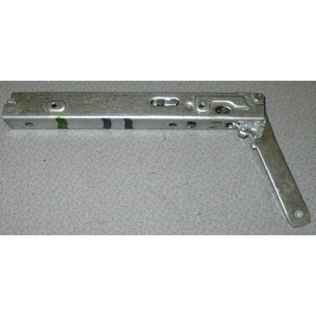 60_60 front door hinge_shorter pour four Beko 210442052